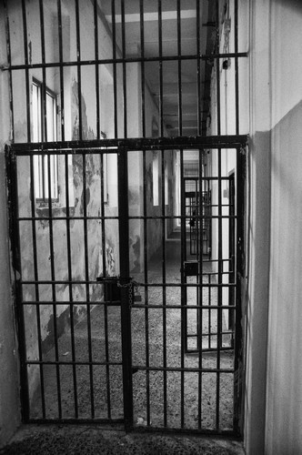 File:Asinara carcere.jpg